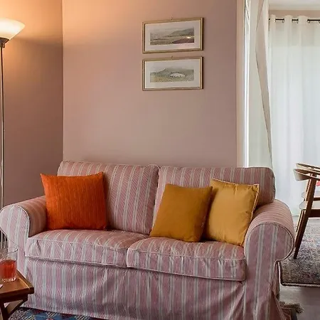 Ametista مييْنا